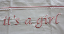 Wieglakentje It's a girl